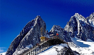 大理丽江旅游攻略路线(大理丽江旅游攻略5天)