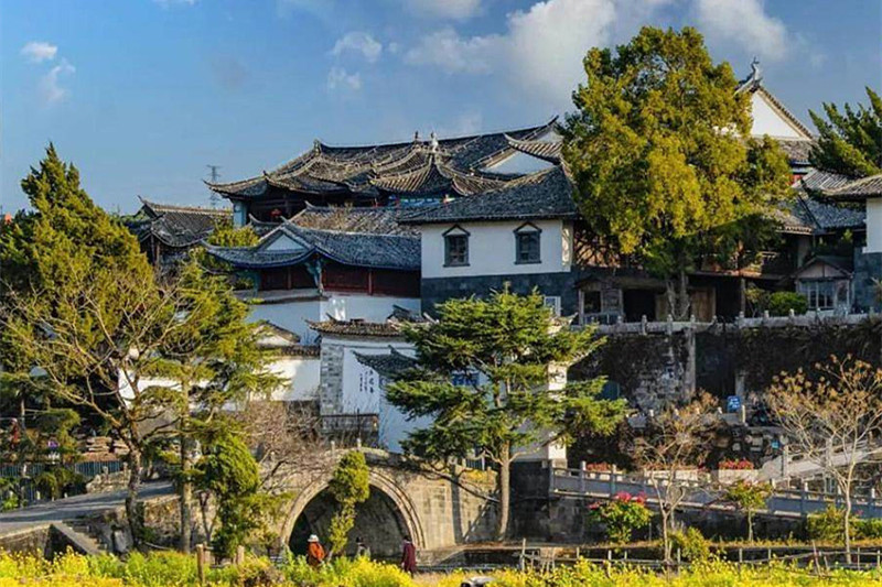 重庆自驾丽江旅游攻略(重庆自驾丽江旅游攻略路线)