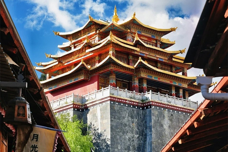 云南旅游攻略十二月(云南旅游攻略十二月份去哪玩)