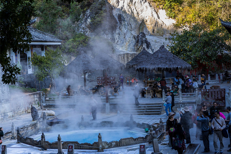三岁宝宝云南旅游攻略(三岁宝宝适合去云南旅游吗)