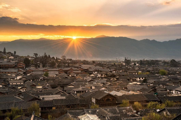 昆明旅游十大必去景点(昆明旅游十大必去景点有哪些)