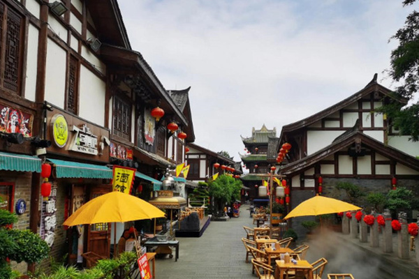 丽江一天旅游攻略(丽江一日旅游攻略)