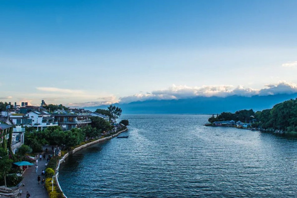 自助丽江旅游攻略(丽江自助旅游价格)
