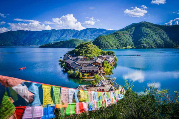 去西双版纳旅游穿什么