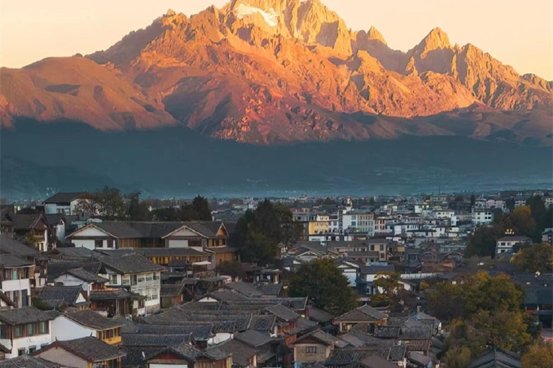深圳出发昆明旅游攻略(深圳出发昆明旅游攻略路线)