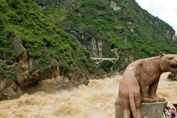 青岛出发腾冲丽江旅游攻略(青岛去腾冲)