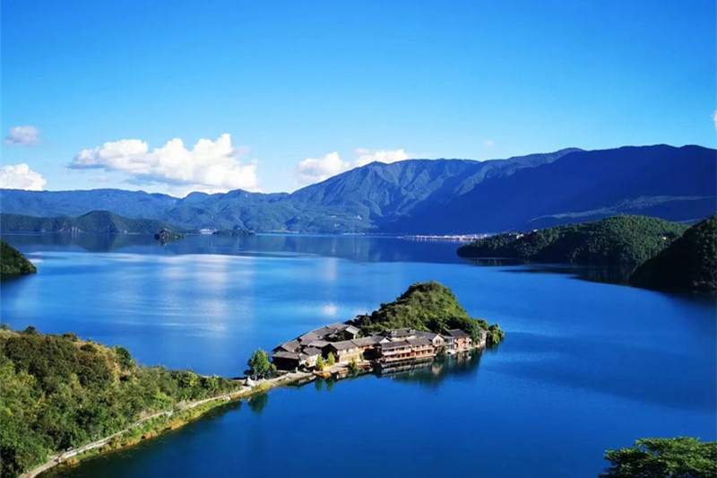 昆明旅游自驾攻略(昆明旅游自驾攻略景点大全)