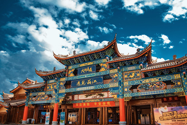 昆明旅游先去大理还是丽江(昆明旅游先去大理还是丽江好)
