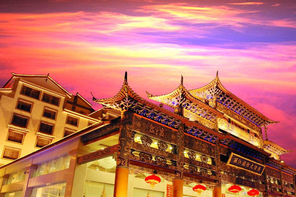 香格里拉旅游攻略夜市(香格里拉旅游攻略夜市图片)