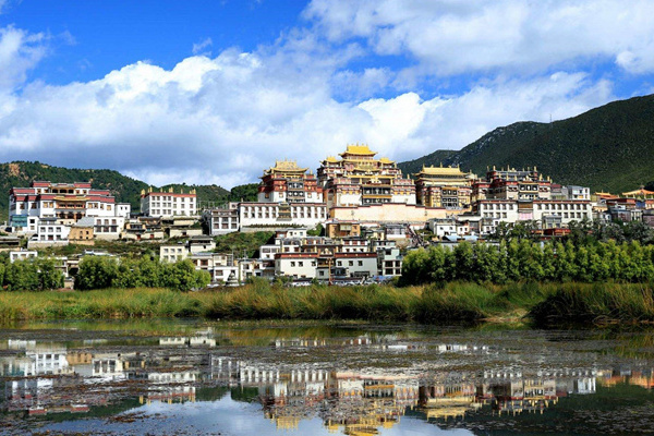 西双版纳旅游景点国内(西双版纳旅游景点排行榜)