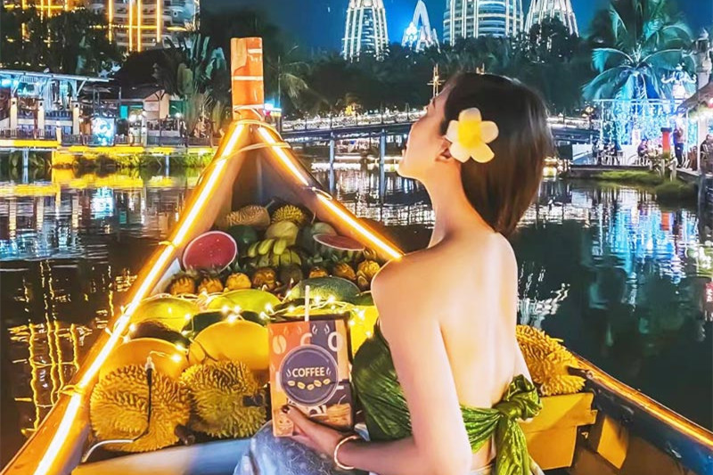 西双版纳旅游住(西双版纳旅游住哪里最方便)