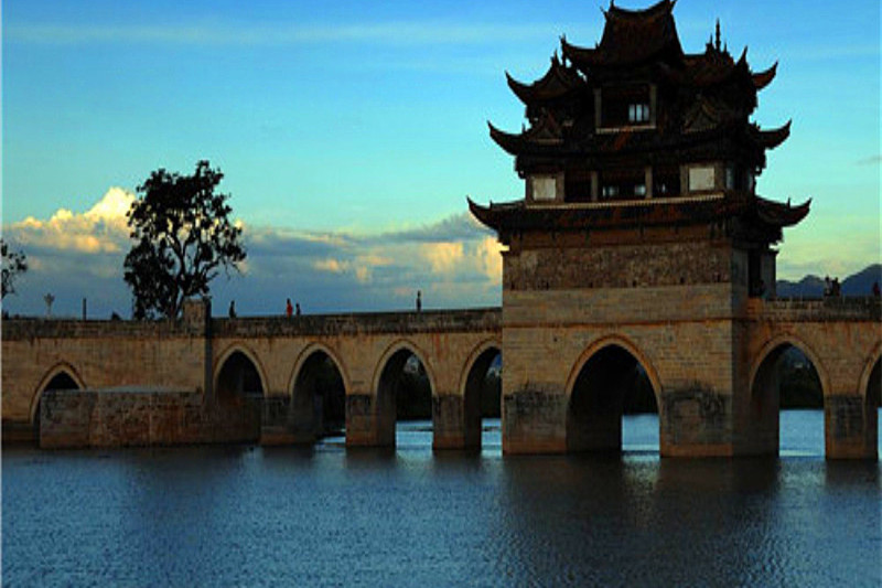 去丽江团队旅游(去丽江团队旅游要多少钱)