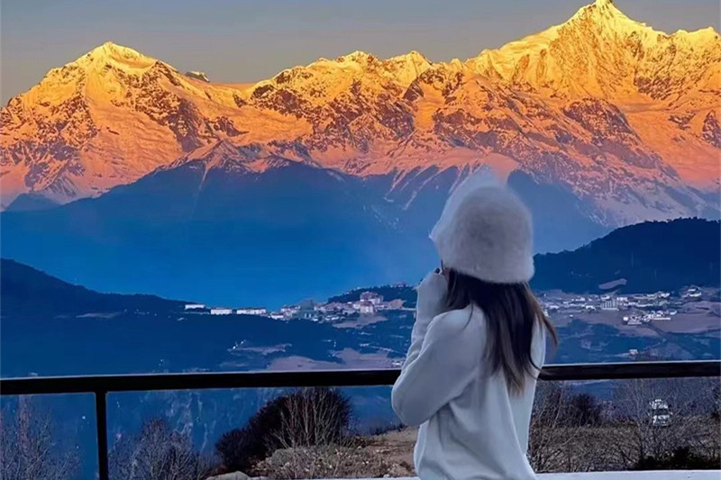 西双版纳旅游泼水节(西双版纳旅游泼水节活动)