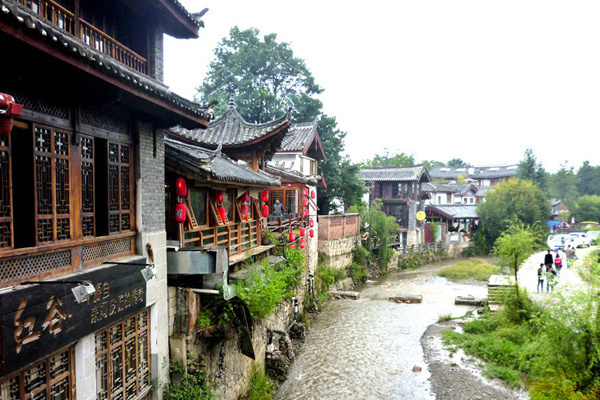 西双版纳旅游新闻(西双版纳旅游新闻热点)